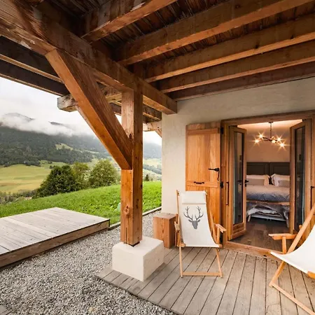 Grey Swan - Chalets Pour 8 Personnes 704 Chalet